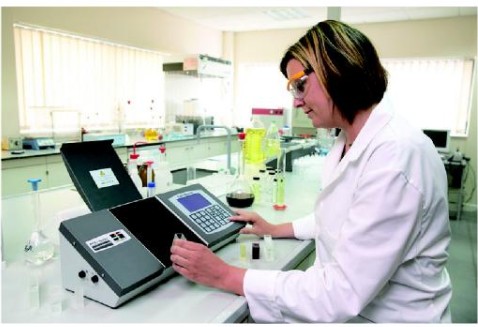 ȫ�Ԅ�(d��ng)�ֹ�ɫ�ȃxPFXi 880/950/995